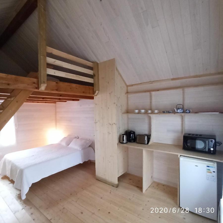 Une Tiny House A Decouvrir Au Coeur De La Cite ! Contrexéville Exterior photo