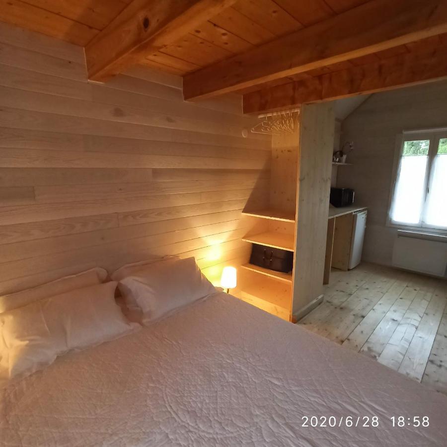 Une Tiny House A Decouvrir Au Coeur De La Cite ! Contrexéville Exterior photo